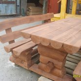 Стол из дерева в Тюмени