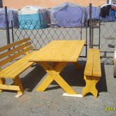 Деревянный стол дачи в Тюмени